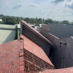Ngói ManVillas Đỏ đào - Đỏ đậm - Nâu đỏ Ngói ManVillas Đỏ đào - Đỏ đậm - Nâu đỏ