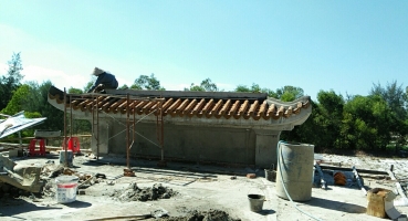 Chua Xuan Lu lop ngoi am duong Hai Long Tiles