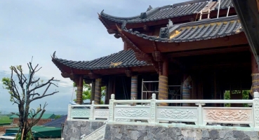 ngói phong cách Nhật men ánh thép