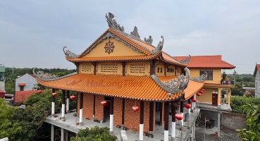 ngói âm dương lợp chùa