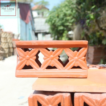 Ngói bò hoa chanh đất nung 3 hoa 02 Ngói bò hoa chanh đất nung 3 hoa 01