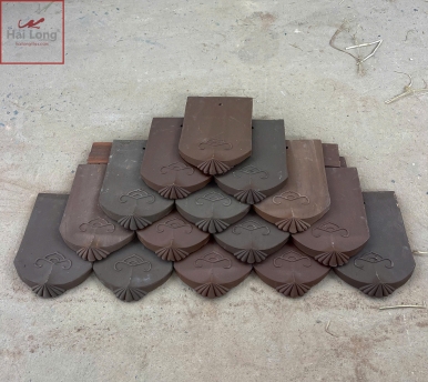 Ngói mũi hài cổ trộn nâu đỏ nâu đen cổ kính 02 Ngói mũi hài cổ trộn nâu đỏ nâu đen cổ kính 01